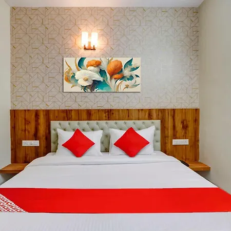 Collection O Global Stay Near Kengeri Bus Terminal Metro Station